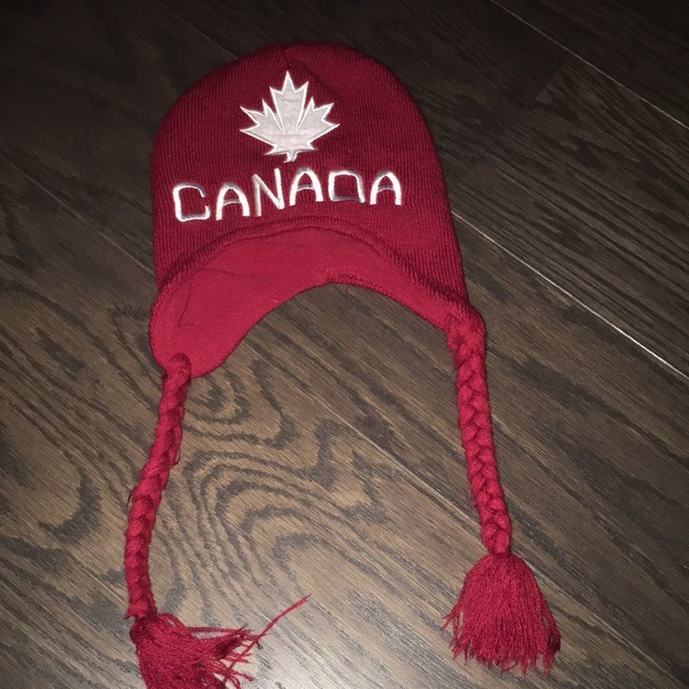 Ski Oh Canada Maple Leaf Red Goldilocks Ski Snowboard toque cap beanie hat
